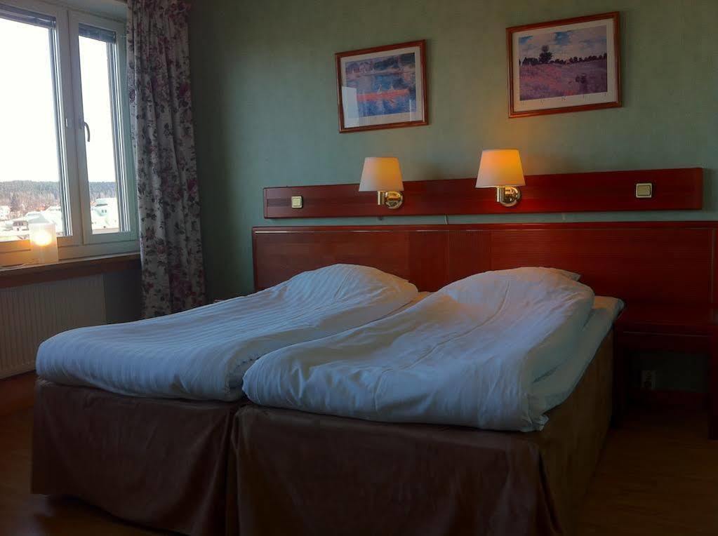 Hotel Victoria Skellefteå Buitenkant foto