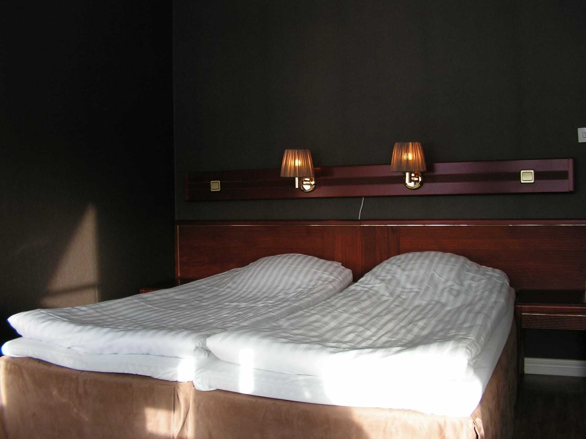 Hotel Victoria Skellefteå Buitenkant foto